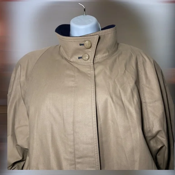 London Fog Trench Coat Beige Size 10 Regular - Picture 5 of 16
